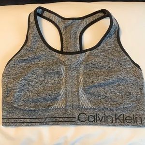 Calvin Klein Sportsbra